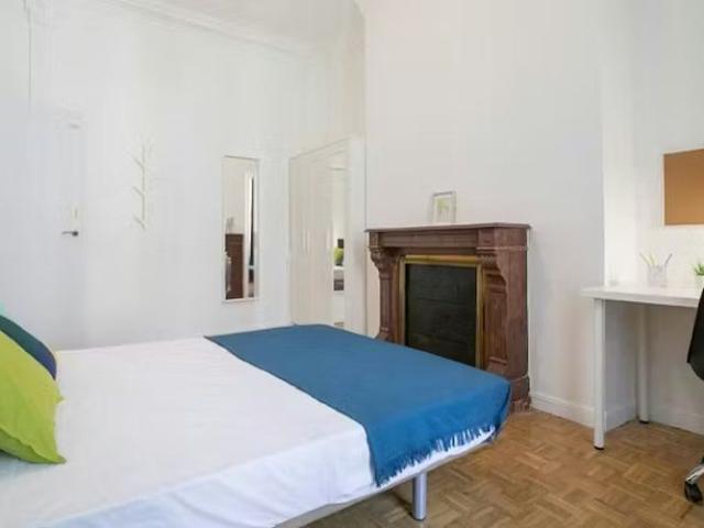Calle de Fuencarral, Madrid, Community of Madrid 28004