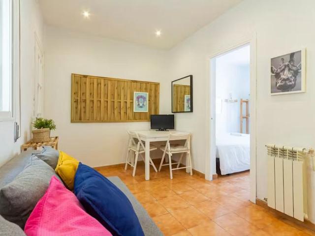 Calle de Gabriel Lobo, Madrid, Community of Madrid 28002