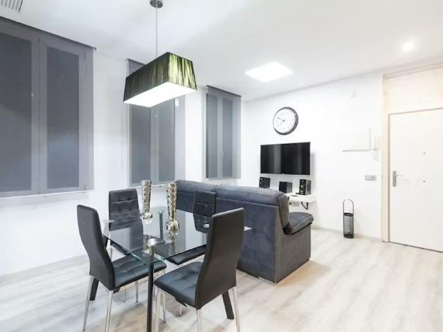 Calle de Gravina, Madrid, Community of Madrid 28004