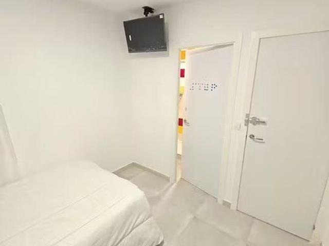 Calle de Hilario Sangrador, Madrid, Community of Madrid 28011