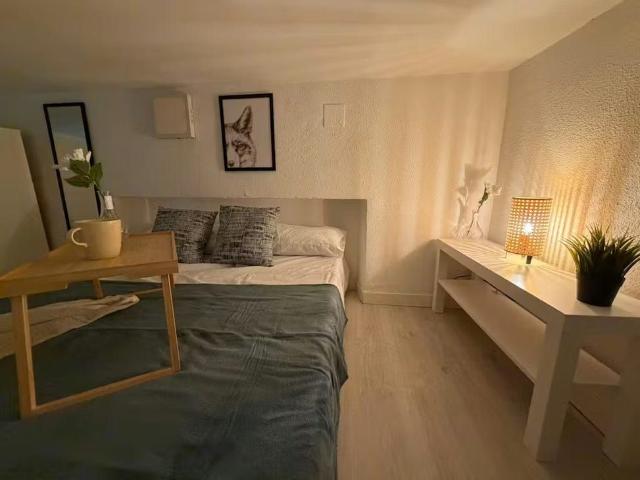 Calle de Hortaleza, Madrid, Community of Madrid 28004