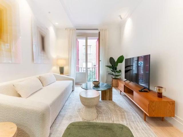 Calle de Hortaleza, Madrid, Community of Madrid 28004