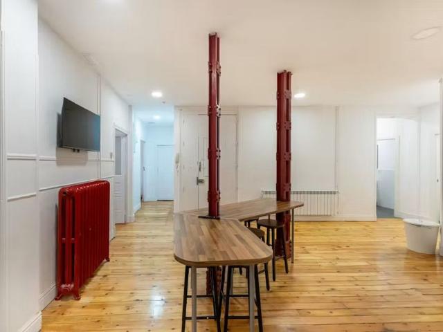 Calle de la Victoria, Madrid, Community of Madrid 28012