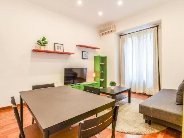Calle de la Villa, Madrid, Community of Madrid 28005
