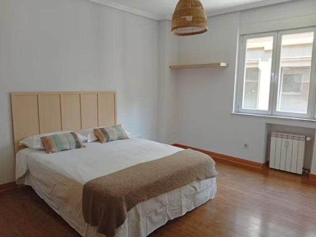 Calle de la Alameda, Madrid, Community of Madrid 28014