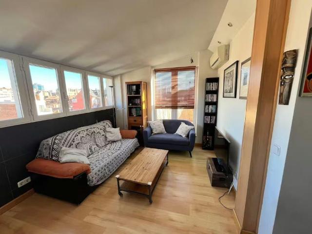 Calle de la Hierbabuena, Madrid, Community of Madrid 28039