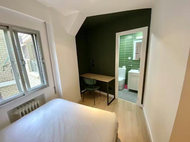 Calle de la Oca, Madrid, Community of Madrid 28025