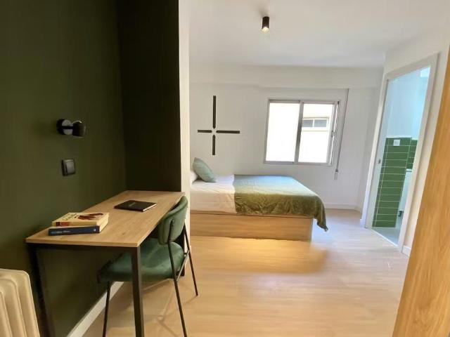 Calle de la Oca, Madrid, Community of Madrid 28025