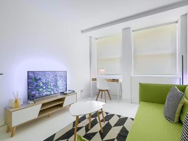Calle de la Princesa, Madrid, Community of Madrid 28008