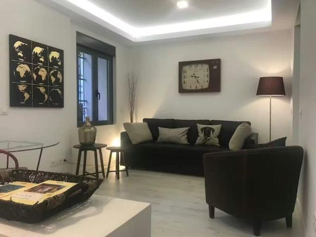 Calle de las Canarias, Madrid, Community of Madrid 28045