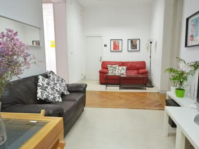 Calle de las Fuentes, Madrid, Community of Madrid 28013