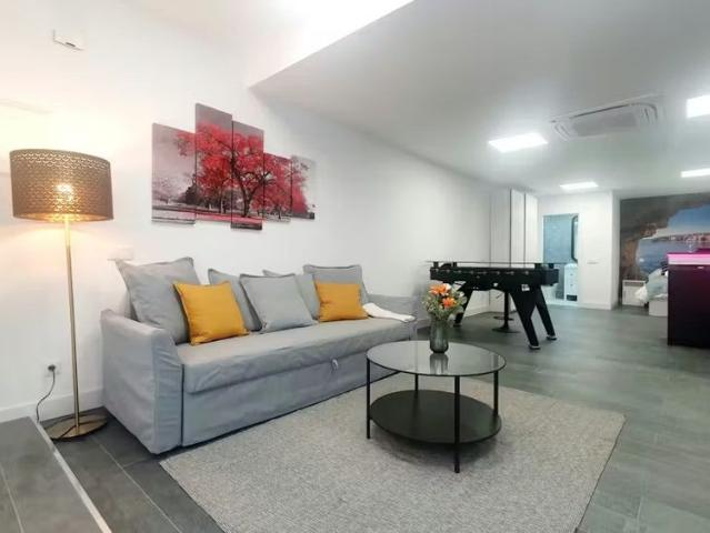 Calle de las Margaritas, Madrid, Community of Madrid 28039