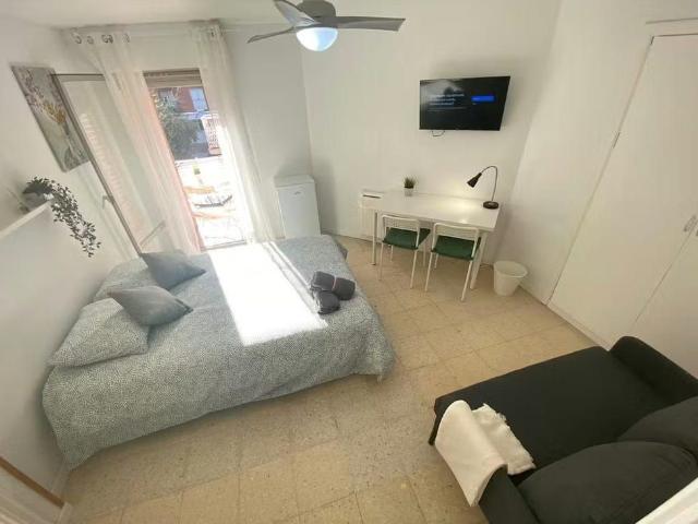 Calle de las Marismas, Madrid, Community of Madrid 28038