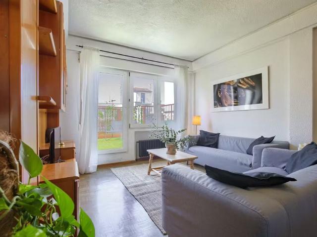 Calle de Lope de Rueda, Madrid, Community of Madrid 28009