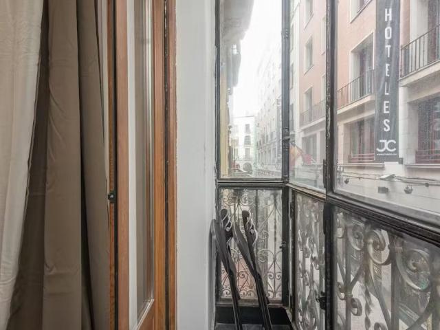 Calle de los Jardines, Madrid, Community of Madrid 28013