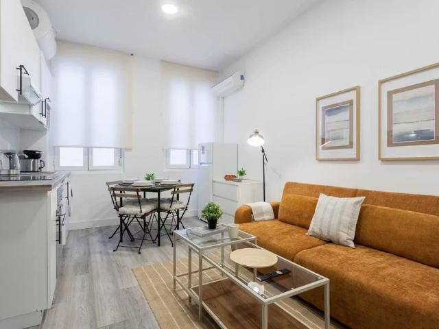 Calle de los Jardines, Madrid, Community of Madrid 28013