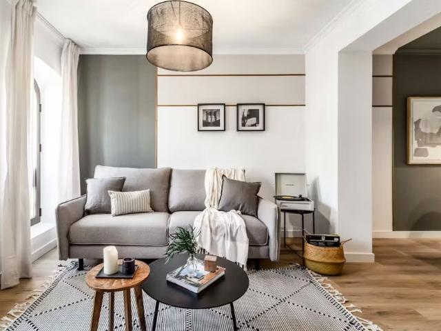 Calle de Manuel Cortina, Madrid, Community of Madrid 28010