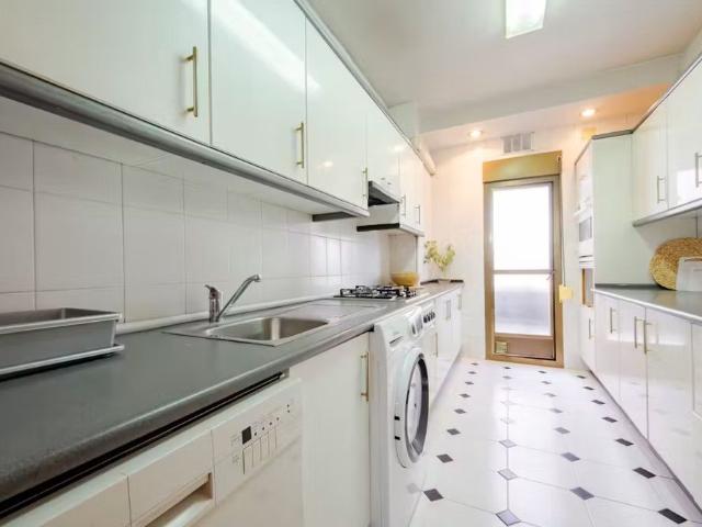 Calle de Maldonado, Madrid, Community of Madrid 28006