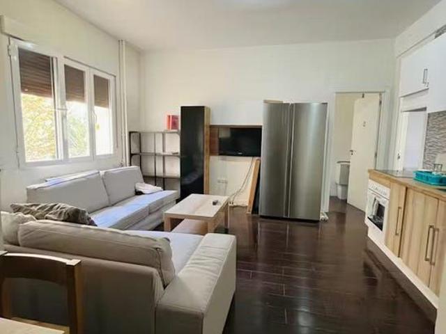 Calle de Maudes, Madrid, Community of Madrid 28003
