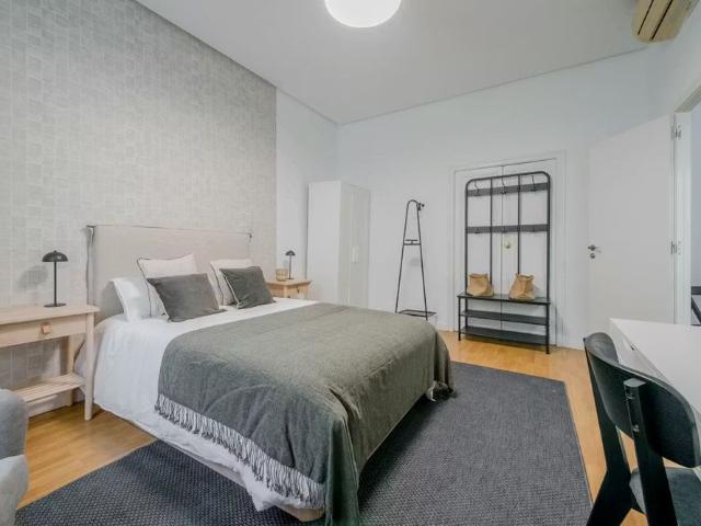 Calle de Nez de Balboa, Madrid, Community of Madrid 28001