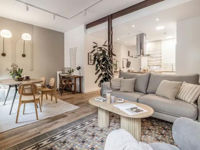 Calle de Nicasio Gallego, Madrid, Community of Madrid 28010