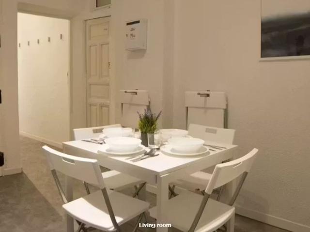 Calle de Noviciado, Madrid, Community of Madrid 28015