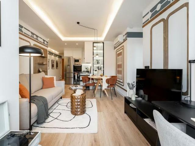 Calle de Orense, Madrid, Community of Madrid 28020