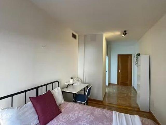 Calle de Orense, Madrid, Community of Madrid 28020