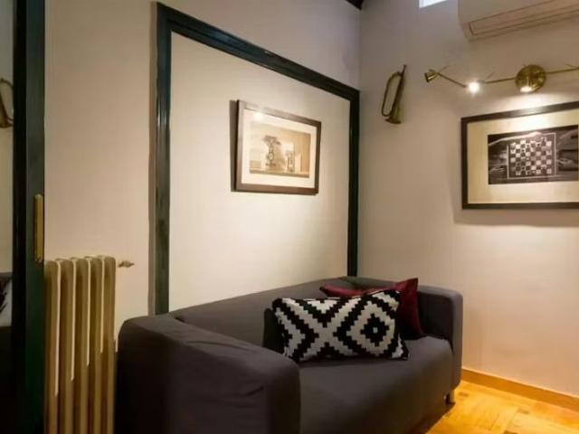 Calle de Rafael Salgado, Madrid, Community of Madrid 28036