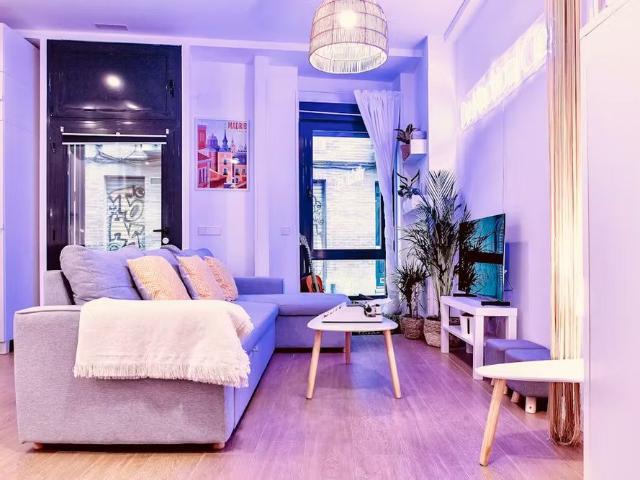 Calle de Rodas, Madrid, Community of Madrid 28005