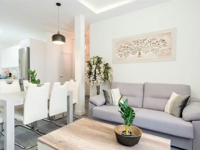 Calle de Santa Ana, Madrid, Community of Madrid 28005