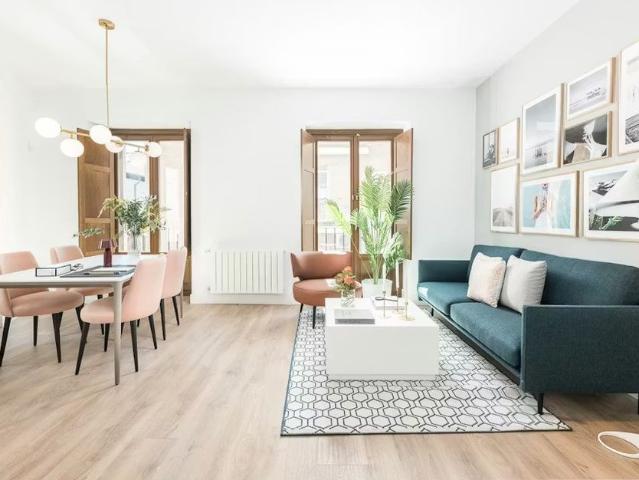 Calle de Santa Ana, Madrid, Community of Madrid 28005