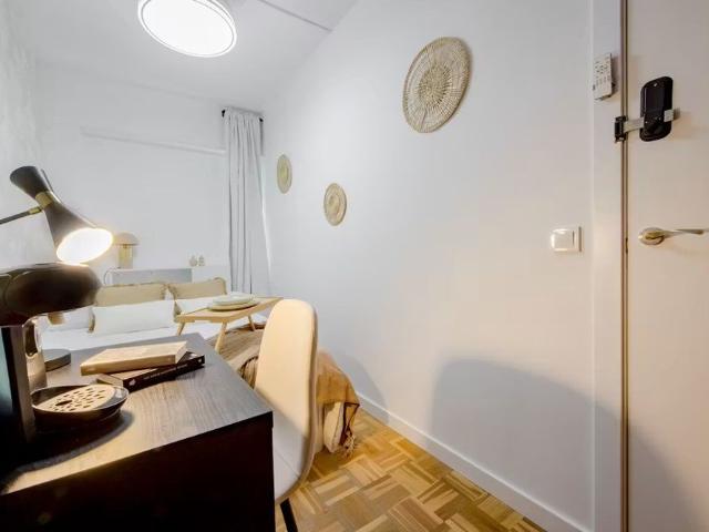 Calle de Santa Cecilia, Madrid, Community of Madrid 28011