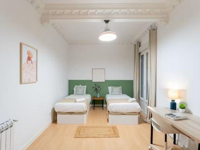 Calle de Santa Engracia, Madrid, Community of Madrid 28003