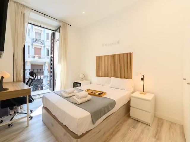 Calle de San Bernardo, Madrid, Community of Madrid 28015