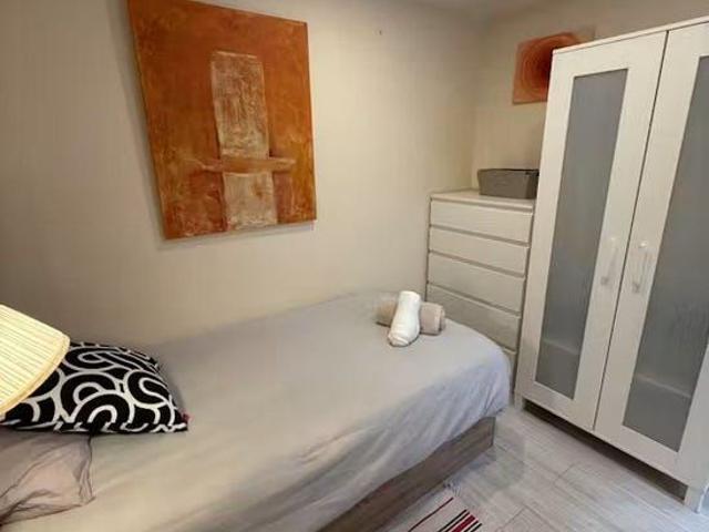 Calle de San Hermenegildo, Madrid, Community of Madrid 28015