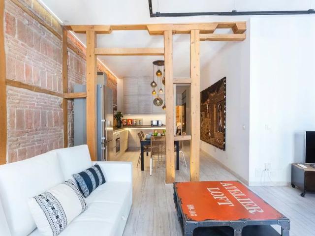 Calle de San Vicente Ferrer, Madrid, Community of Madrid 28004