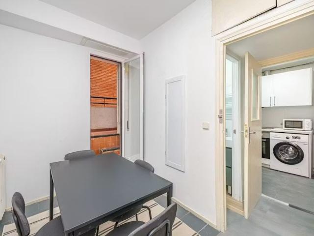 Calle del Cardenal Cisneros, Madrid, Community of Madrid 28010