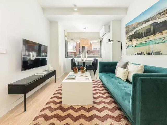 Calle del General Margallo, Madrid, Community of Madrid 28020