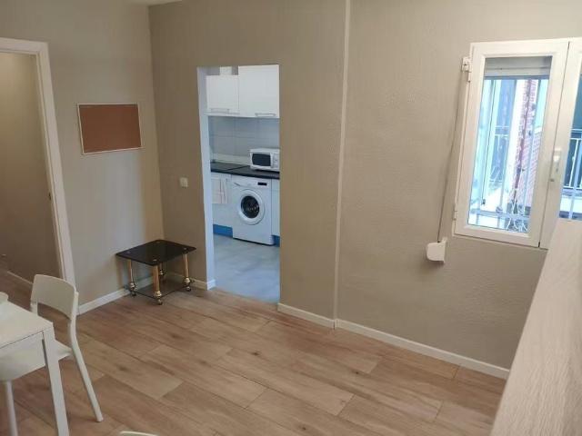 Calle del Monte Olivetti, Madrid, Community of Madrid 28038