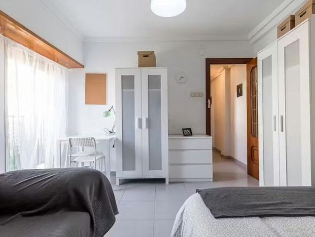 Calle Godofredo Ros, Valencia, Valencian Community 46006