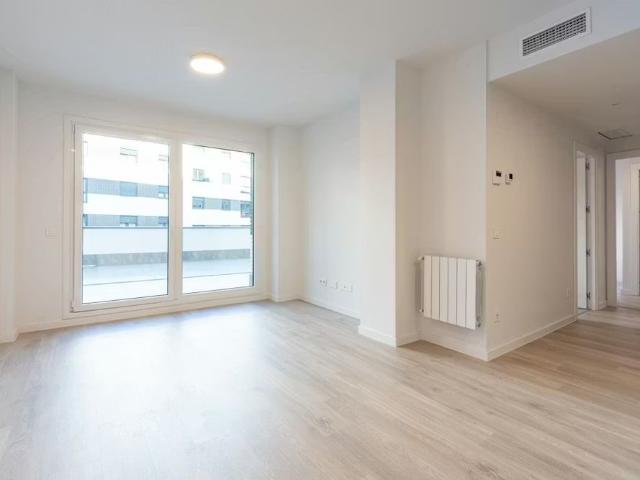 Calle Iberia, Madrid, Community of Madrid 28042