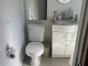 Calle lima barrio norte | 3 dormitorios por 168000. 00 en Villa Alemana