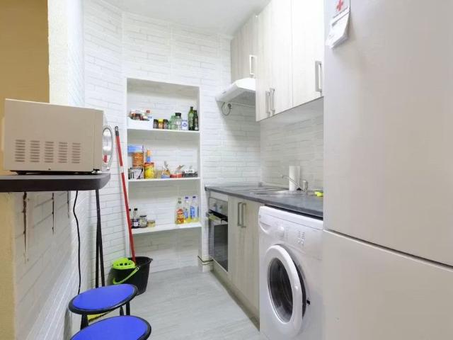 Calle Lilas, Getafe, Community of Madrid 28903