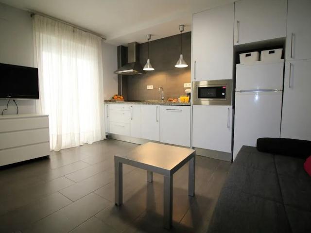 Calle Lira, Sevilla, Andalusia 41003