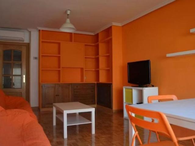 Calle Montserrat Caballé, Getafe, Community of Madrid 28903