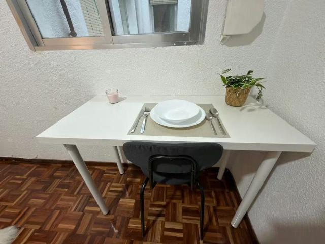 Calle Molino, Getafe, Community of Madrid 28901