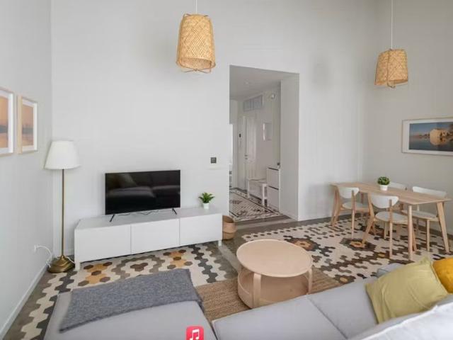 Calle Pedro Aleixandre, Valencia, Valencian Community 46006