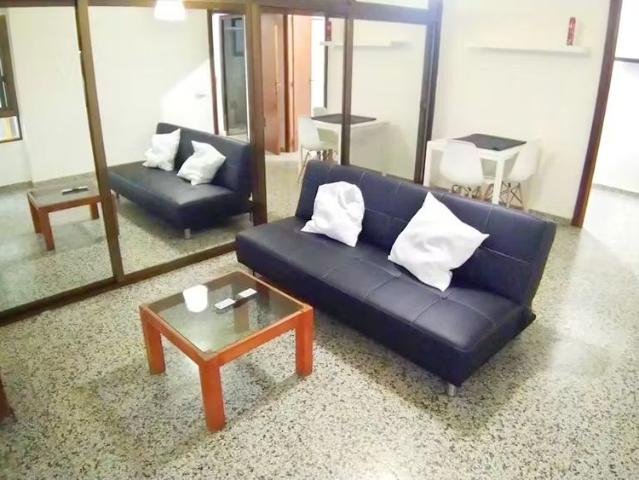 Calle Plus Ultra, Valencia, Valencian Community 46006