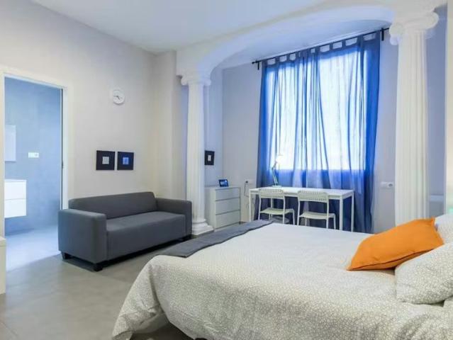Calle Sueca, Valencia, Valencian Community 46006